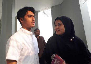 Ricky Harun dan Herfiza Novianti Tambah Mesra karena Kajian Bersama