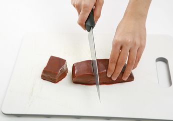 Supaya Tidak Keras, Begini Cara Mengolah Hati Sapi yang Benar