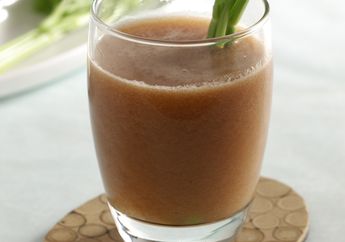 Sudah Sehat, Lezat Pula, Kombinasi Sayur dan Buah Dalam Segelas Jus Seledri Atom Pasti Mantap