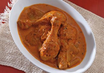 Mau Lauk yang Bisa Dimakan Anak sampai Orang Dewasa? Ayam Masak Pasta Tomat ini Pilihannya