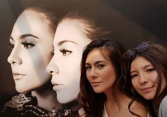 Kaya Kakak Adik, Intip Foto Keakraban Shaloom Razade dengan Ibunya