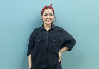 Begini Cara Vega Darwanti Ajarkan Anak-anaknya untuk Berkurban