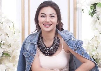 Ariel Tatum Ngeluh KTP Rusak, Netizen Salfok: Foto KTP Cakep Banget!