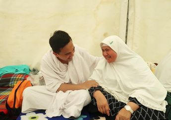 Mamah Dedeh Mendadak Dikabarkan Meninggal Dunia Lewat WhatsApp Grup, Penjelasan Ustaz Yusuf Mansur Soal Kabar Sang Pendakwah Itu Langsung Bikin Adem