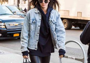 Desain Denim Jacket yang Enggak Biasa Bikin Tampilan Makin Stylish!