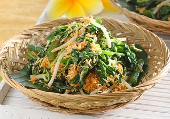 Anggota Keluarga Gak Nafsu Makan? Dobrak dengan Seporsi Urap Bumbu Terasi yang Lezatnya Luar Biasa Ini