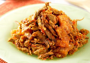 Jangan Sampai Kelewatan untuk Tidak Menyajikan Daging Suwir Krecek Pedas Yang Lezat Ini