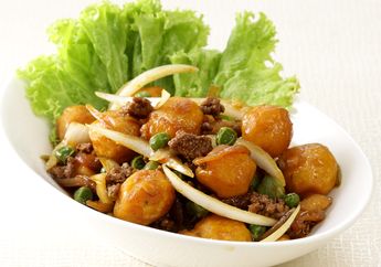 Tumis Kentang Daging Giling, Lauk Cepat nan Sederhana yang Pasti Antigagal
