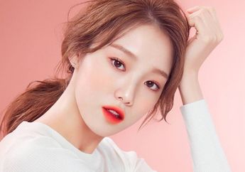 Biar Hangout Makin Asyik, Intip 6 Inspirasi Dress ala Lee Sung Kyung