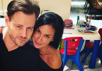 Bukti Sudah Move On, Ini Sosok ‘Teman Dekat’ Sophia Latjuba yang Ganteng dan Pemilik Deretan Restoran Mewah