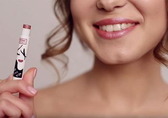 Tinted Lip Balm Punya 4 Fungsi Lain Selain Melembapkan Bibir Kita!