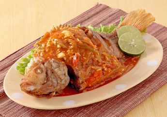Resep Ikan Goreng Tepung Kari Tomat Enak Ini Siap Bikin Perut Keroncongan
