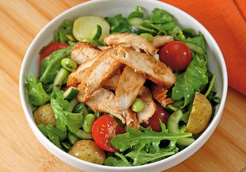 Sarapan dengan Chicken Salad Pasti Gak Bakal Khawatir Bikin Perut Gendut