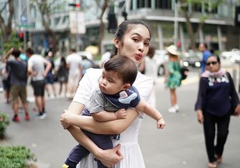 Punya Anak Sehat dan Gemuk, Sandra Dewi Akhirnya Beberkan Daftar Makanan Raphael Moeis