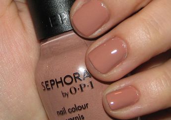 Biar Kece, Ini Warna Kuteks Nude yang Tepat Sesuai Warna Kulit Kita!