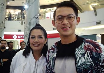 Setelah Bocorkan Aib Mantan Pacarnya, Elly Sugigi Nangis-nangis di Depan Irfan Sbaztian