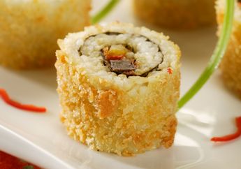 Kolaborasi Rasa Tradisional & Jepang Hadir dalam Arem Arem Goreng Gulung Nori untuk Sarapan