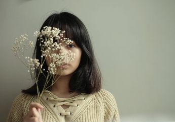 6 Cara Simpel Anak Mona Ratuliu, Davina Shava Tampil Keren Pakai Kaos. Intip Yuk!