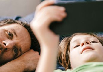 Khawatir Anak Akses Situs Porno? Google Family Link Bisa Awasi Aktivitasnya