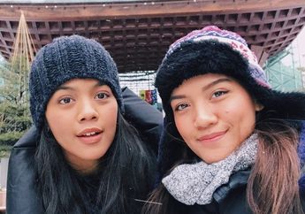 Begini Kompaknya OOTD Kakak Beradik Ala Monita Tahalea dan Michelle!
