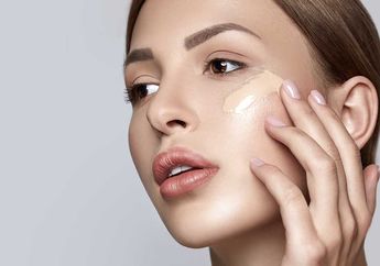 Buat Kulit Berminyak & Berpori-pori Besar, Ini 3 Foundation Lokal dengan Oil Control Terbaik