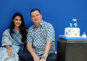 Dipersunting Bos Telkom dan Huni Rumah Mewah, Maudy Koesnaedi Rayakan Lebaran Bareng Suami Bulenya yang Rela Pindah Agama Demi Menikahinya
