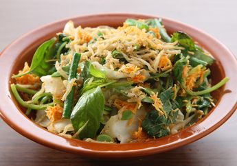 Yuk, Kreasikan Aneka Sayuran dengan Resep Sayur Urap Tabur Teri Goreng Ini
