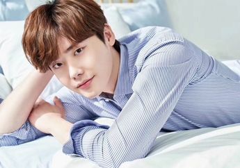 Usai Fan Meeting, Paspor Lee Jong Suk Disita dan Tertahan di Bandara