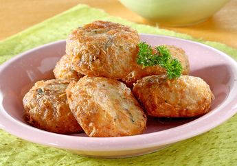 Menggoda Banget! Yuk, Sajikan Perkedel Kentang Rebon untuk Makan Siang