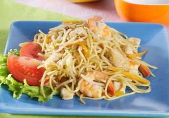 Keterlaluan! Sudah Rasanya Lezat, Mi Goreng Oriental Ini Juga Mudah Dibuat!