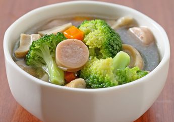 Resep Sop Brokoli Sosis Enak, Teman Nasi Hangat yang Nikmat Habis