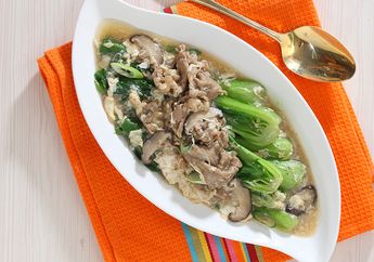 Sajian Cepat Dan Praktis Siang Ini, Baby Pokcoy Siram Sukiyaki Telur Kocok yang Nikmat!