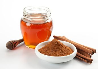 Sebelum Tidur Minum Ramuan Kayu Manis, Besok Paginya Dijamin Jerawat & Perut Buncit Langsung Bye Bye!