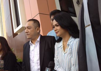 Suaminya Mangkir dari Sidang Cerai, Pengacara Ungkap Kekecewaan Shezy Idris