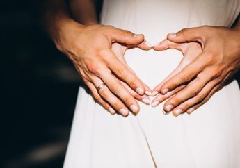 Sering Dianggap Berbahaya, 9 Tanda Kehamilan Trimester Pertama Ini Normal Terjadi