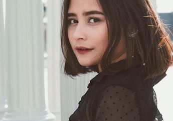 4 Gaya Stylish Prilly Latuconsina dengan Rok yang Cocok untuk Cewek Tubuh Mungil!