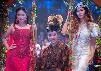Begini Kalau Sinden dan Pedangdut Lagi Kumpul, Inul Daratista Sampai Dewi Perssik Ngemper dan Makan di Lantai Rumah Soimah