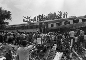 Masih Ingat Tragedi Bintaro, Siapa Saja yang Dijatuhi Hukuman dalam Kecelakaan Kereta Api Terburuk dalam Sejarah Itu? Lihat Foto-foto Evakuasinya