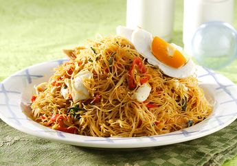 Mau Masak Apa Besok? Sajikan Bihun Goreng Telur Asin yang Bisa Manjakan Lidah