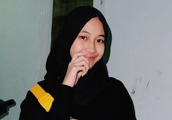 Intip Fashion Anak Almarhum Uje, Adiba Khanza dengan Outfit Hitam!