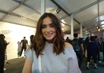 Serunya Yasmine Wildblood Rayakan Ulang Tahun Sang Anak di Disneyland Hongkong