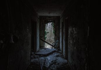 7 Lokasi di Film Horor yang Bisa Kamu Kunjungi. Cukup Bernyali?