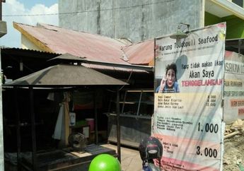 Warung Makan Ini Mendadak Laris Keras Berkat Menteri Susi, Ini yang Tertulis di Spanduknya