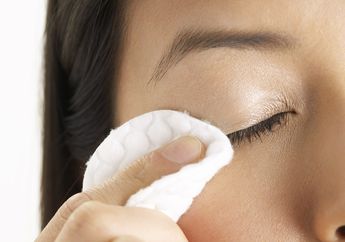 Buat Kulit Kering & Sensitif, Ini 3 Cleansing Milk Paling Bagus!