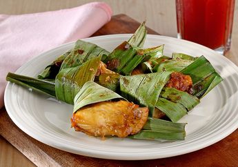 Resep Membuat Ikan Panggang Bungkus Pandan, Rasanya 'Nendang' Banget!