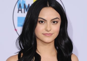 Dapatkan Alis Tebal Natural Ala Camila Mendes dengan 8 Eyebrow Mascara Di Bawah 100 Ribu Ini!