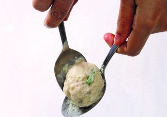Tips Agar Bakso Punya Bentuk Bulat Sempurna, Pasti Jadi Lebih Menarik dari Pedagang Kaki Lima