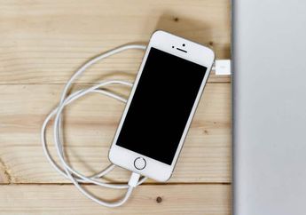 Begini 10 Cara Menghemat Baterai Smartphone Biar Enggak Cepat Habis Saat Mudik!