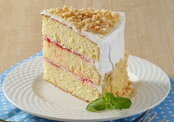 Resep Membuat Cake Lapis Vanila Stroberi, Camilan Cantik Yang Buat Kita Banjir Pujian