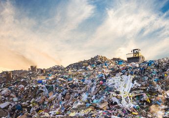 Bank Sampah Berperan dalam Menangani Masalah Sampah Plastik, Bagaimana Memaksimalkannya?